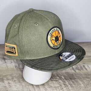 NEW Hunter Style CHICAGO BULLS Green Camo Orange Highlights Snapback Hat NewEra